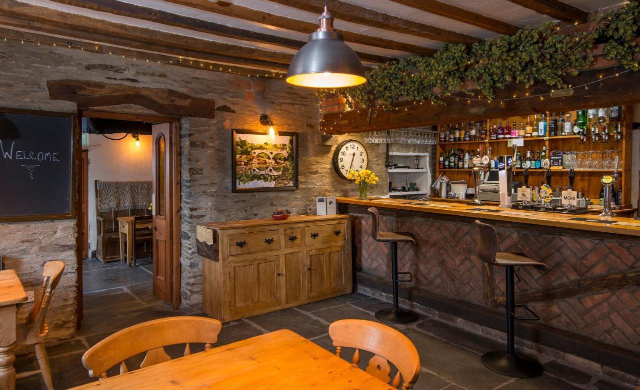 The Nags Head Inn Abercych ภายนอก รูปภาพ