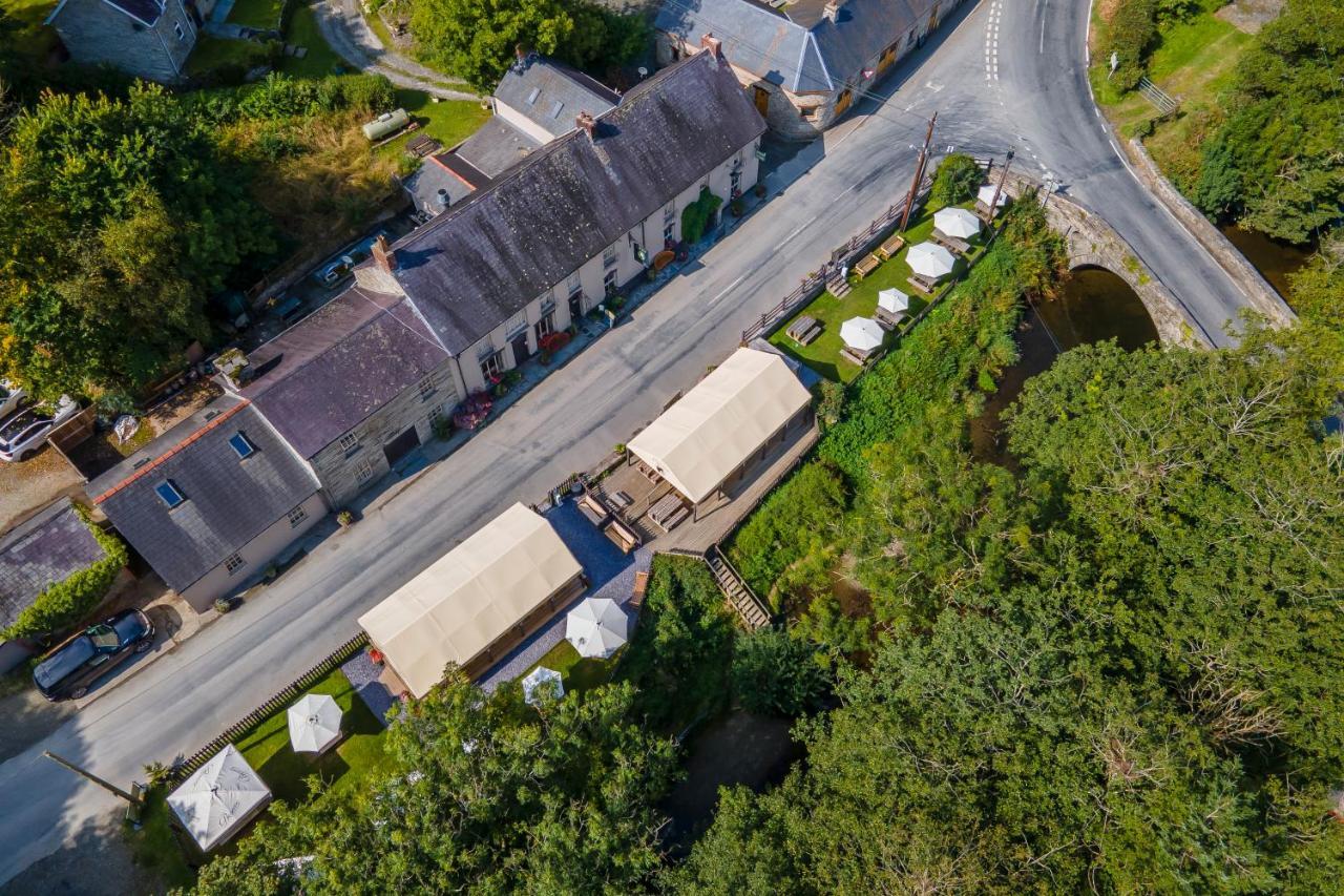 The Nags Head Inn Abercych ภายนอก รูปภาพ